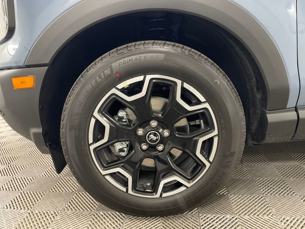 New 2025 Ford Bronco Sport Outer Banks w/ Outer Banks Tech Package+ AWD/4WD image 13