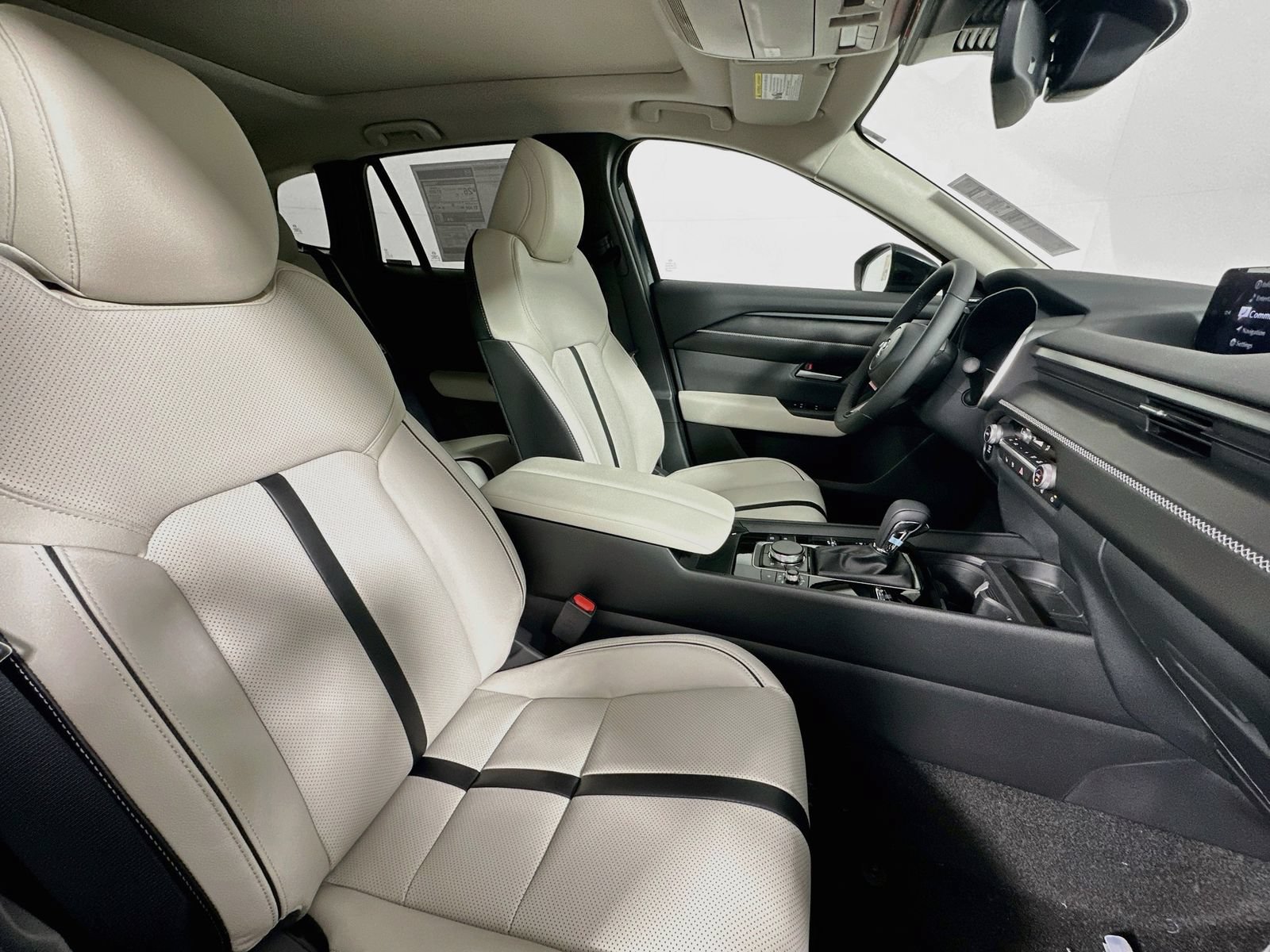 New 2026 MAZDA CX-50 AWD 2.5 S w/ Accent Package image 30