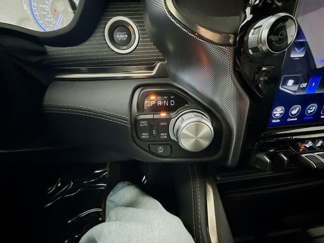 Used 2021 RAM 1500 Limited w/ Night Edition image 17