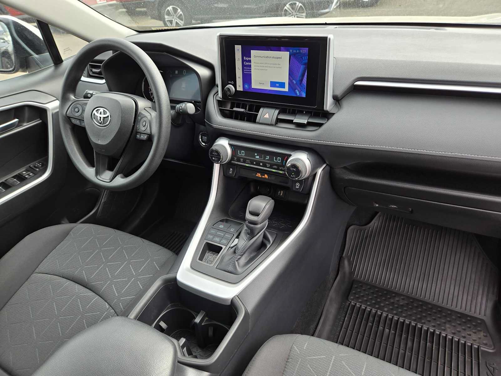 Used 2023 Toyota RAV4 XLE AWD/4WD image 10