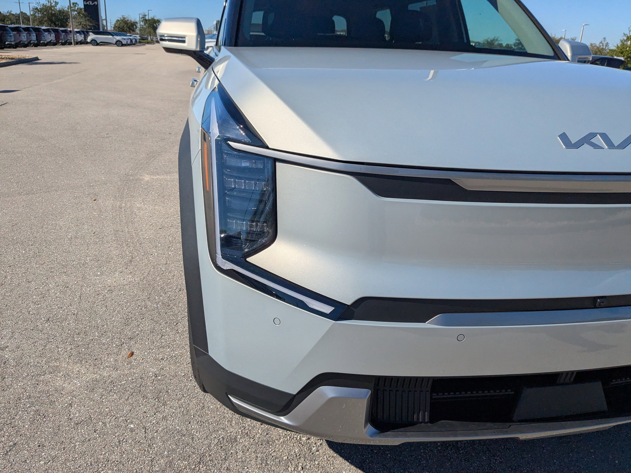 New 2026 Kia EV9 Wind AWD/4WD image 12