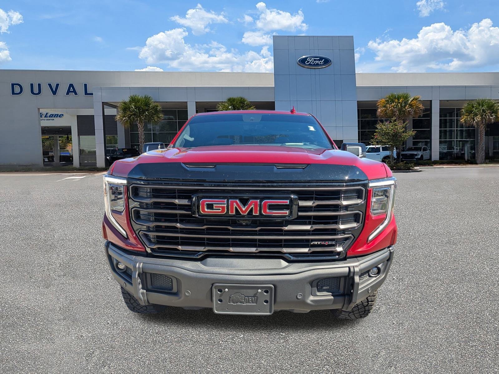 Used 2025 GMC Sierra 1500 AT4X image 9