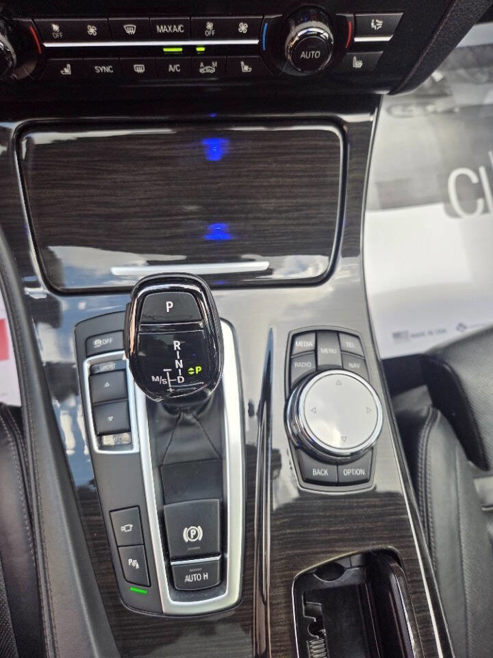Used 2015 BMW 550i Sedan image 14