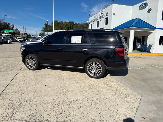 Used 2023 Ford Expedition Limited RWD image 20