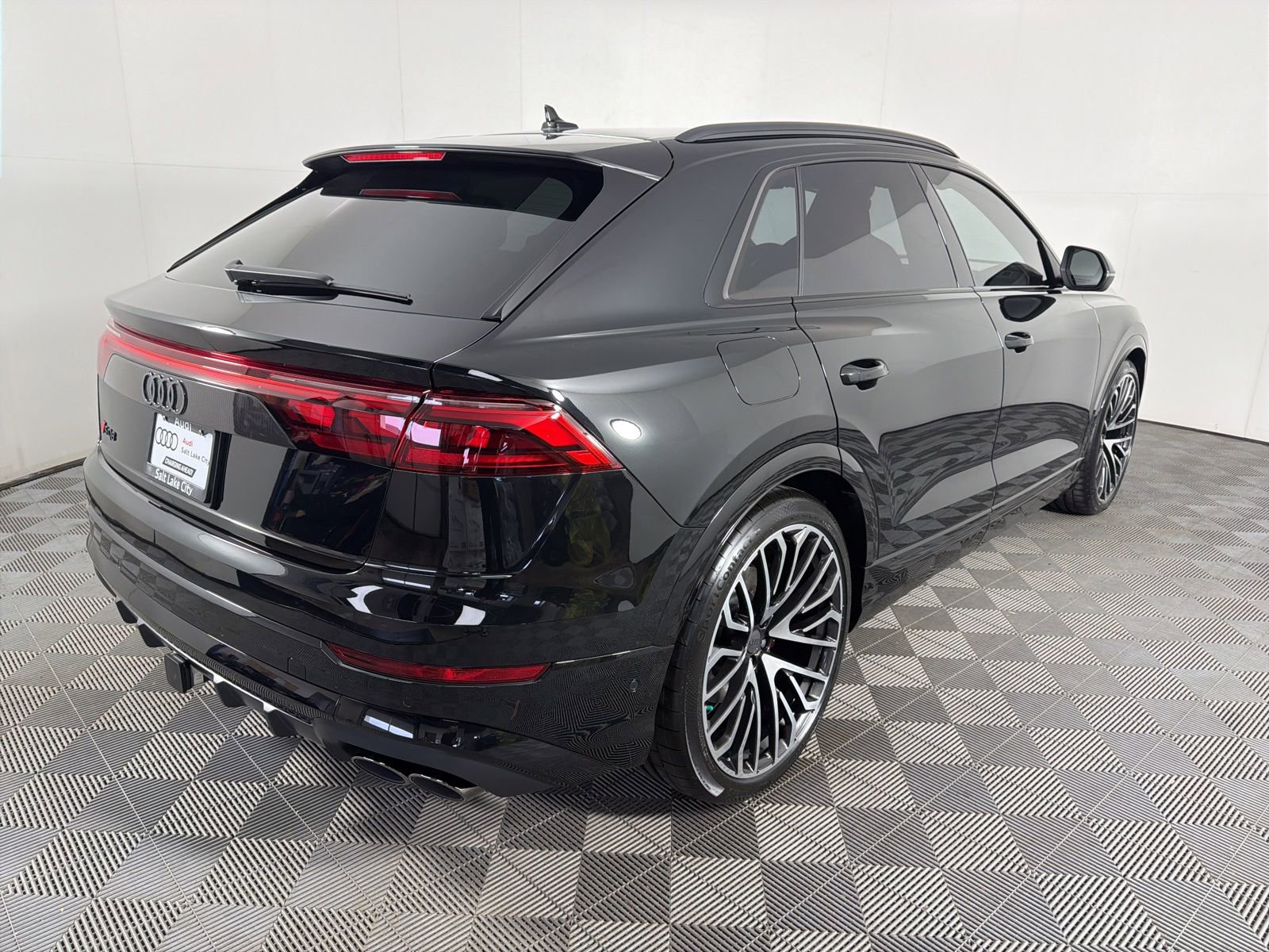 New 2026 Audi SQ8 Prestige image 7