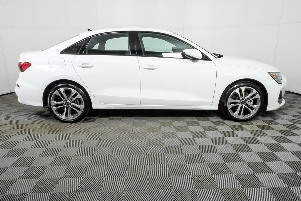 New 2026 Audi A3 2.0T Premium image 2