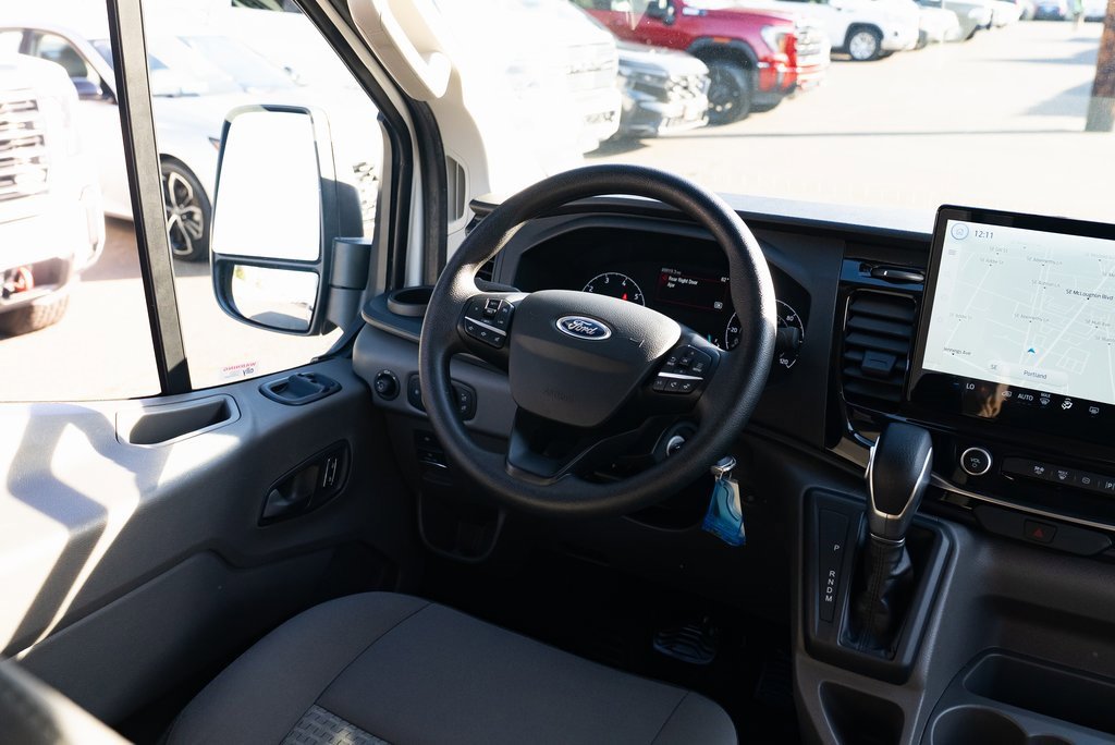Used 2023 Ford Transit 350 XLT image 9