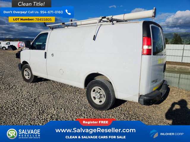 Used 2013 Chevrolet Express 2500 image 3