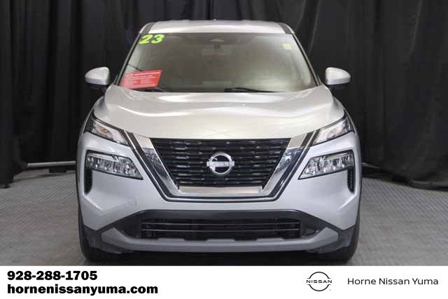 Certified 2023 Nissan Rogue SV image 2