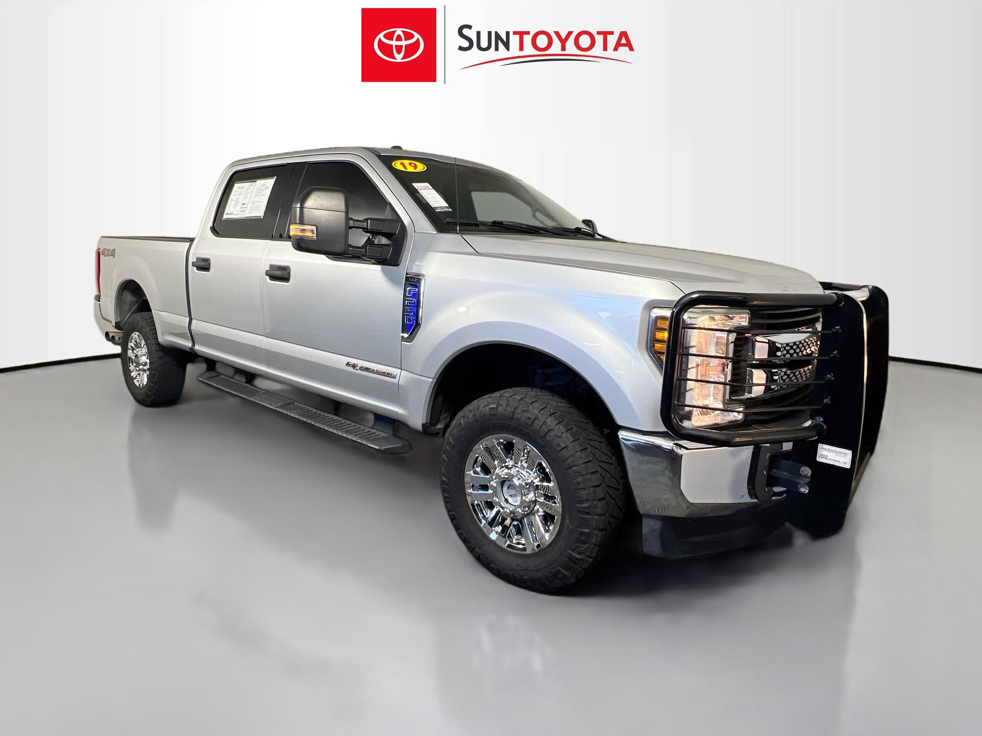 Used 2019 Ford F250 XLT AWD/4WD image 1