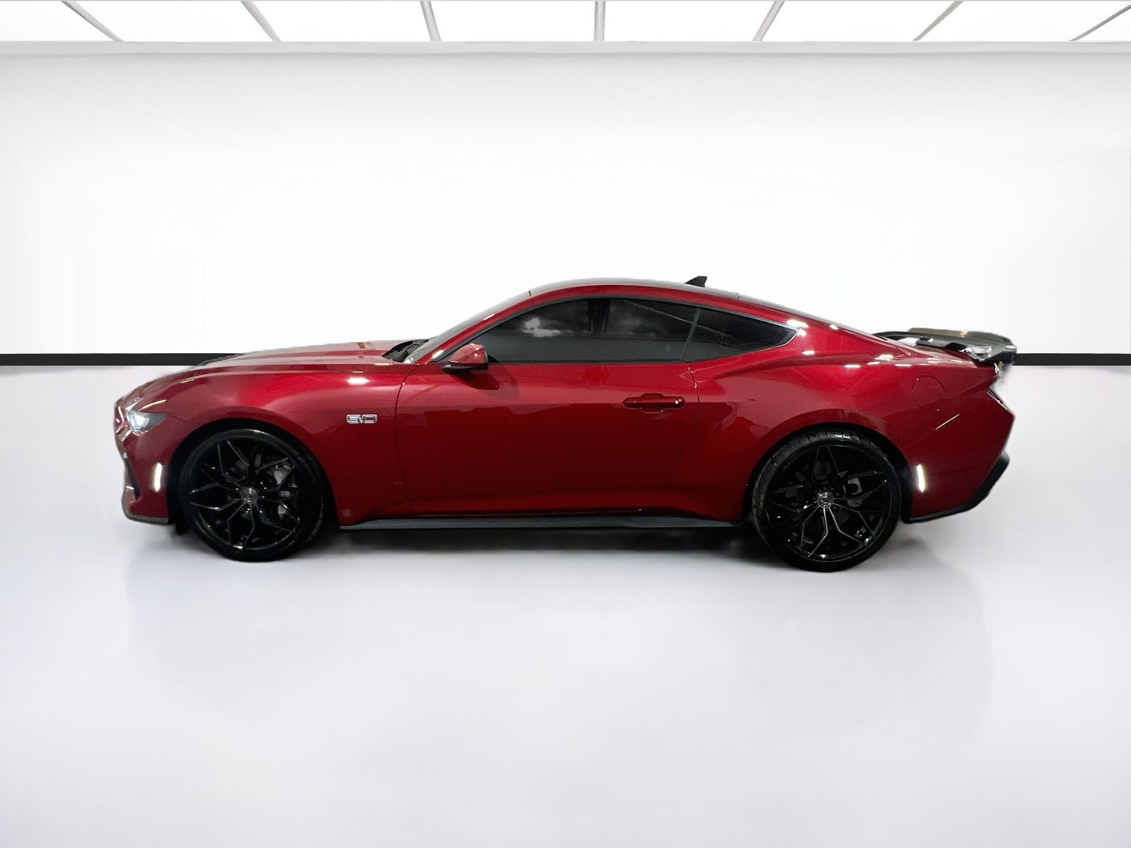 Used 2024 Ford Mustang GT Premium RWD image 21