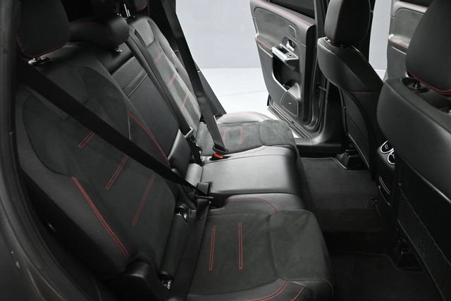 Used 2021 Mercedes-Benz GLB 35 AMG 4MATIC image 16