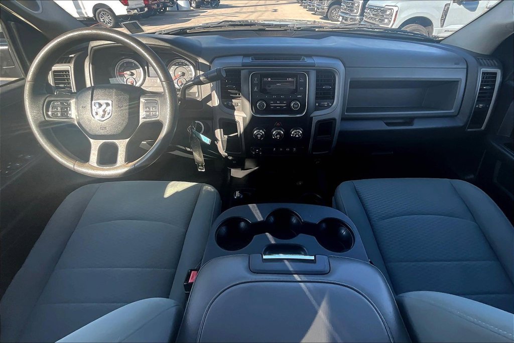 Used 2016 RAM 2500 Tradesman w/ Chrome Appearance Group AWD/4WD image 15