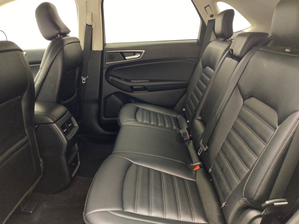 Used 2024 Ford Edge SEL image 18