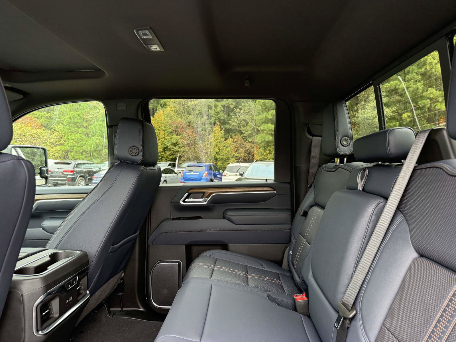 New 2026 Chevrolet Silverado 2500 High Country w/ High Country Premium Package AWD/4WD image 13