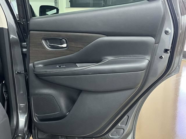 Used 2019 Nissan Murano Platinum w/ Cargo Package FWD image 26