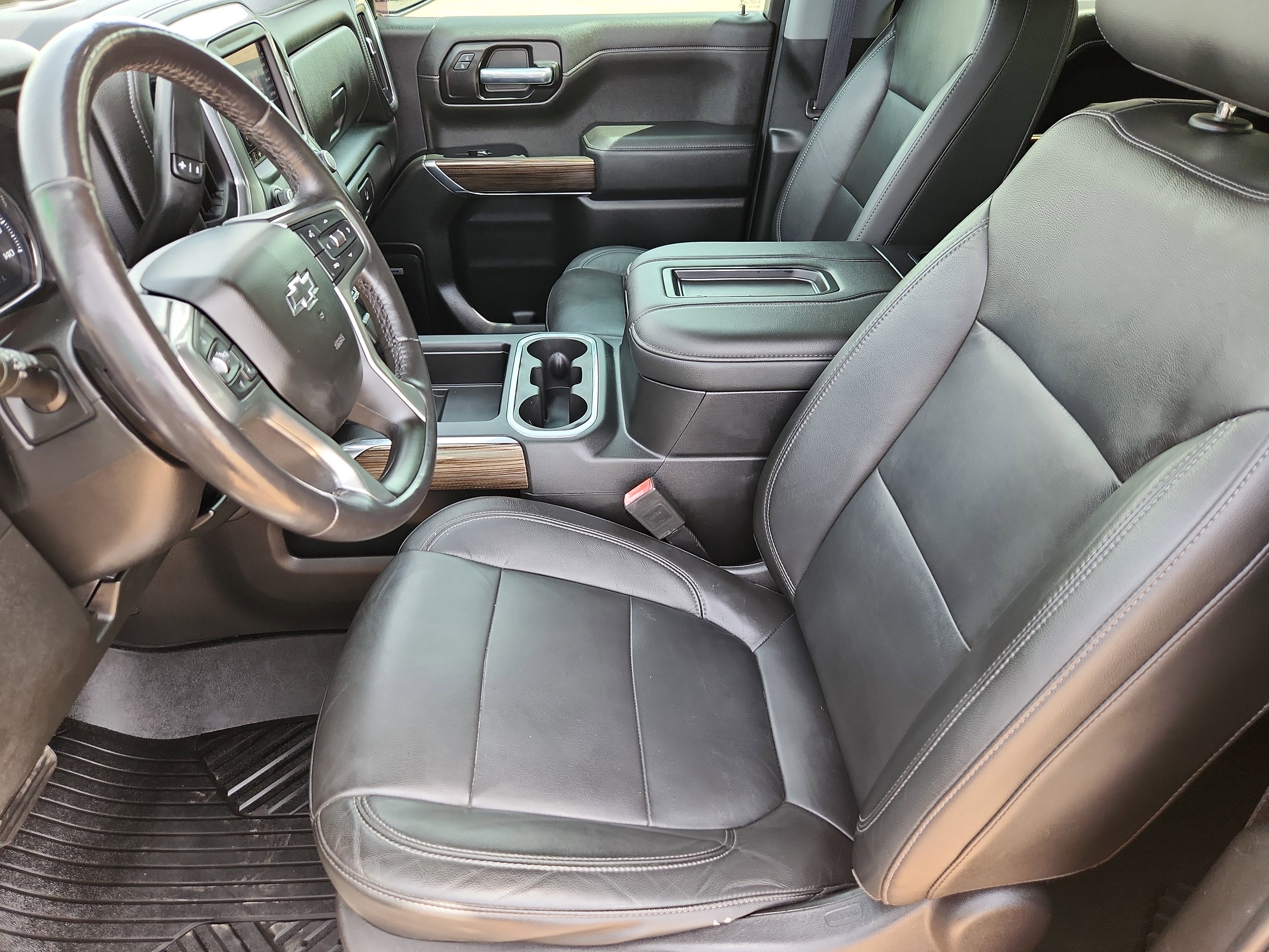 Used 2020 Chevrolet Silverado 1500 LT Trail Boss AWD/4WD image 9