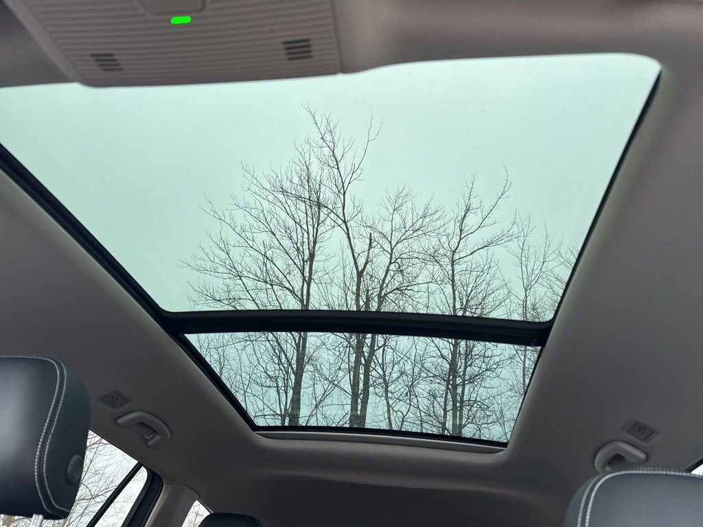 New 2026 Volkswagen Atlas SEL image 23