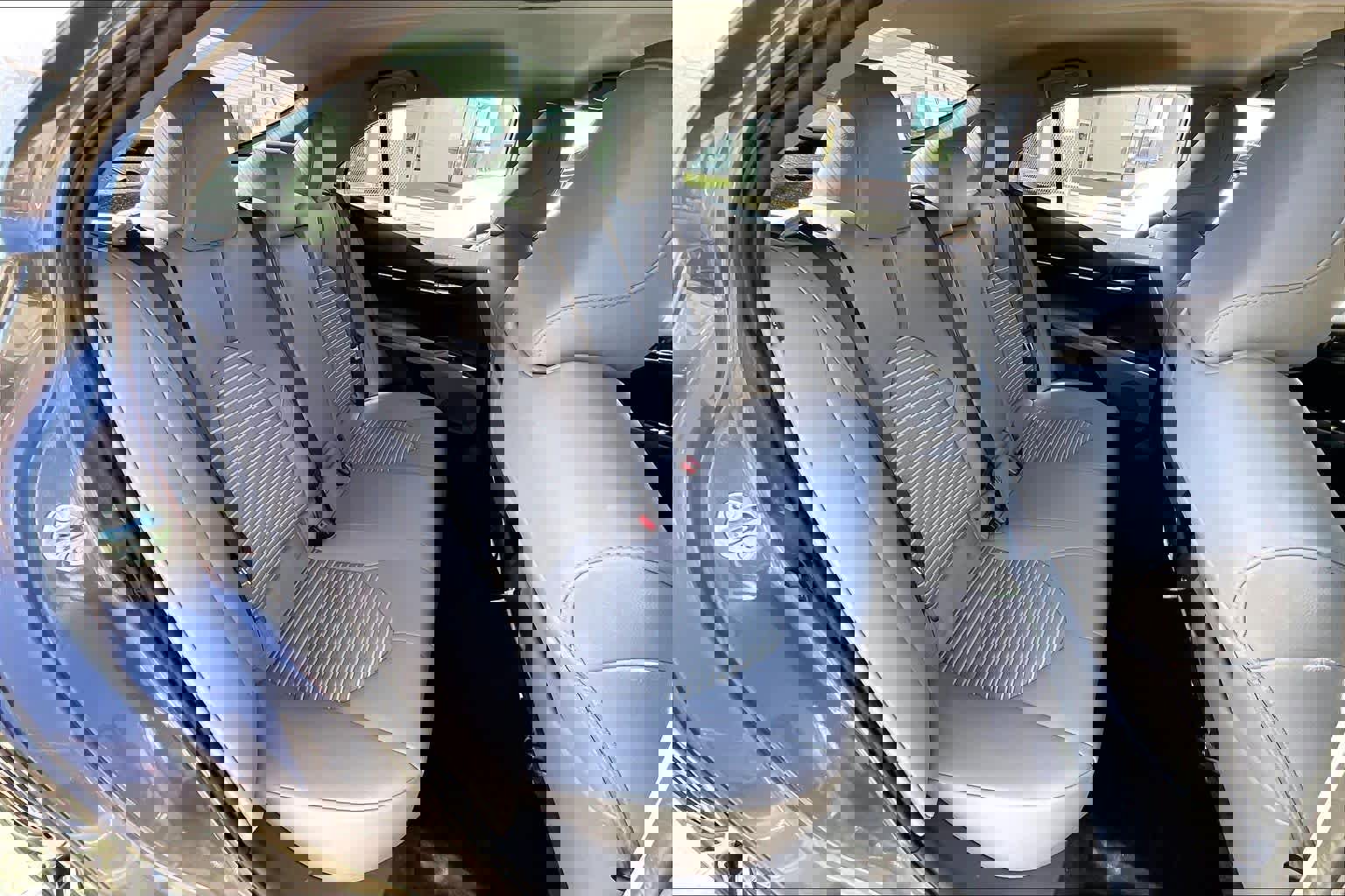 Used 2020 Toyota Camry SE image 17