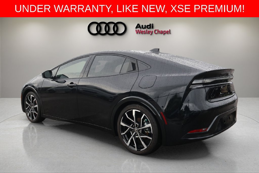 Used 2026 Toyota Prius Plug-In Hybrid w/ Limited Premium Package FWD image 3