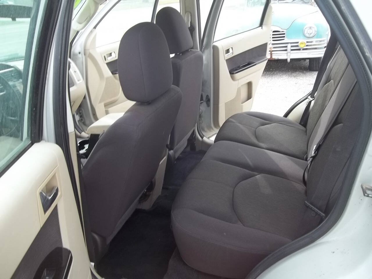 Used 2009 MAZDA Tribute i Sport FWD image 8