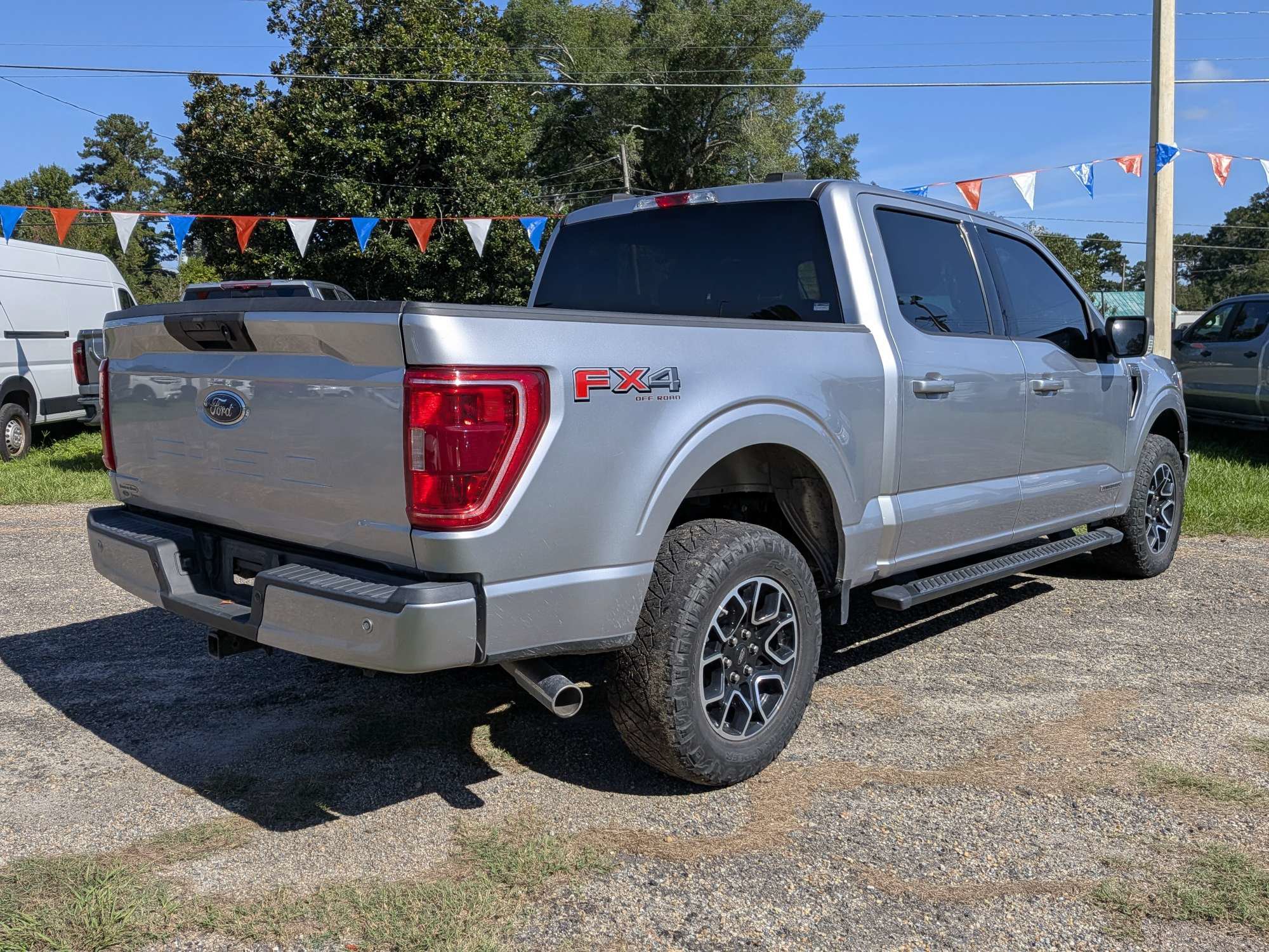 Used 2021 Ford F150 XLT w/ Equipment Group 301A Mid AWD/4WD image 4