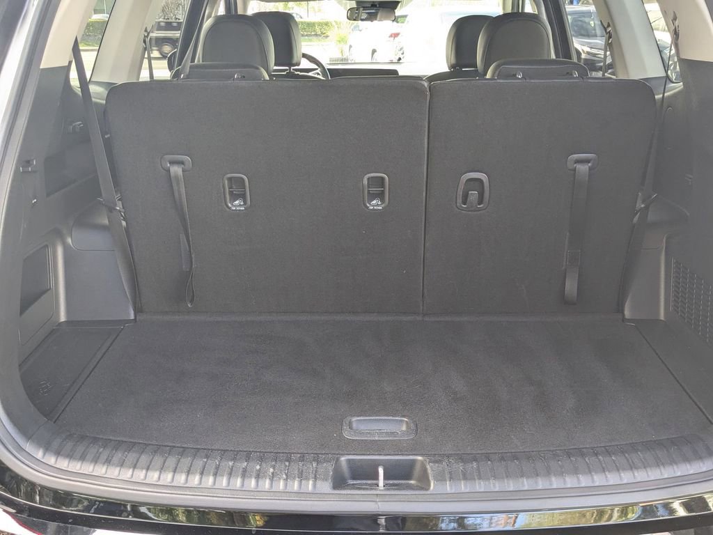 Used 2025 Kia Telluride S image 7