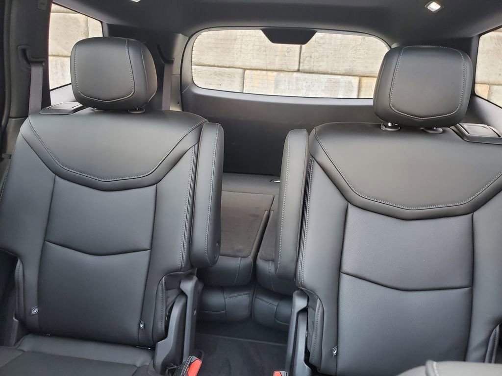 Used 2023 Cadillac XT6 Premium Luxury image 44