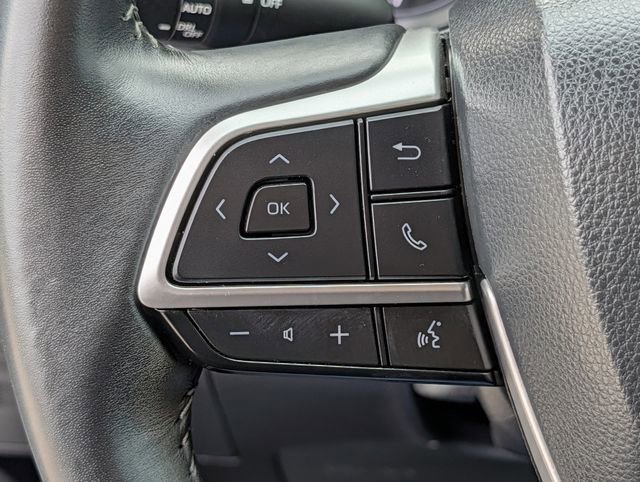 Used 2023 Toyota Highlander XSE image 22