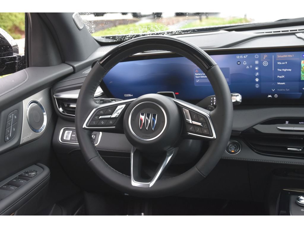 Used 2025 Buick Enclave Avenir w/ Super Cruise Package AWD/4WD image 18