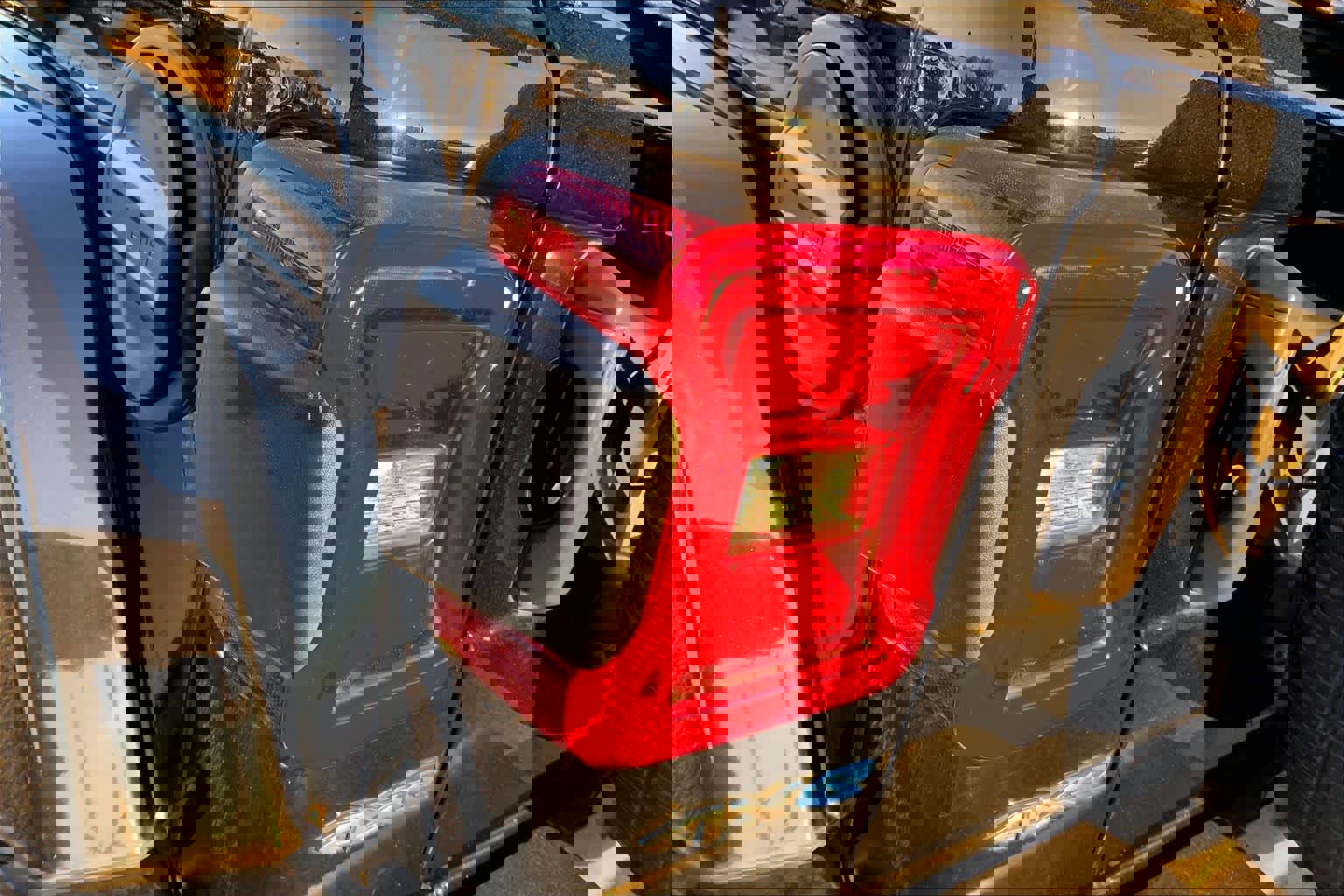 Used 2022 Jeep Wrangler Unlimited Sahara w/ Cold Weather Group image 59