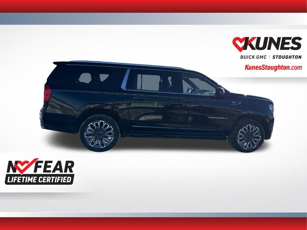 Used 2024 GMC Yukon XL Denali Ultimate AWD/4WD image 14
