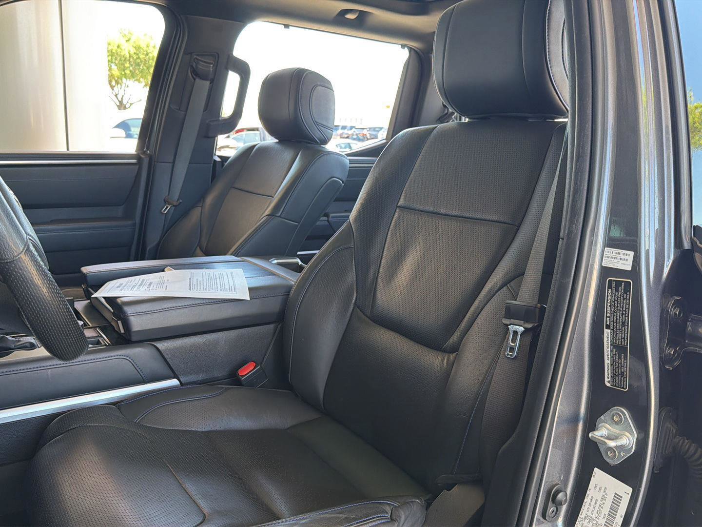Used 2022 Toyota Tundra Platinum w/ Advanced Package AWD/4WD image 13
