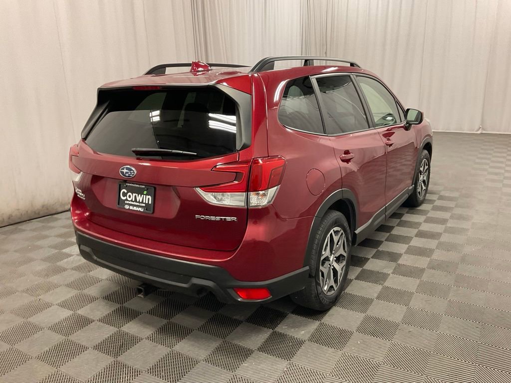 Used 2019 Subaru Forester Premium w/ All-Weather Package AWD/4WD image 2