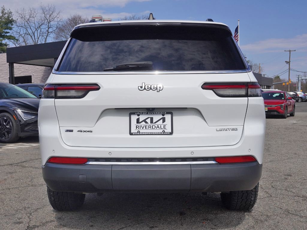 Used 2021 Jeep Grand Cherokee L Limited AWD/4WD image 15