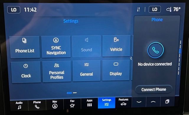Used 2023 Ford F350 Lariat w/ Tow Technology Package AWD/4WD image 35