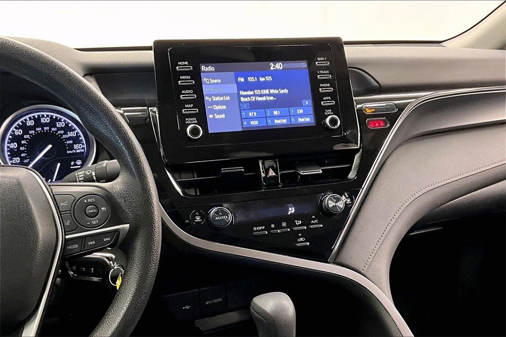 Used 2024 Toyota Camry LE image 5