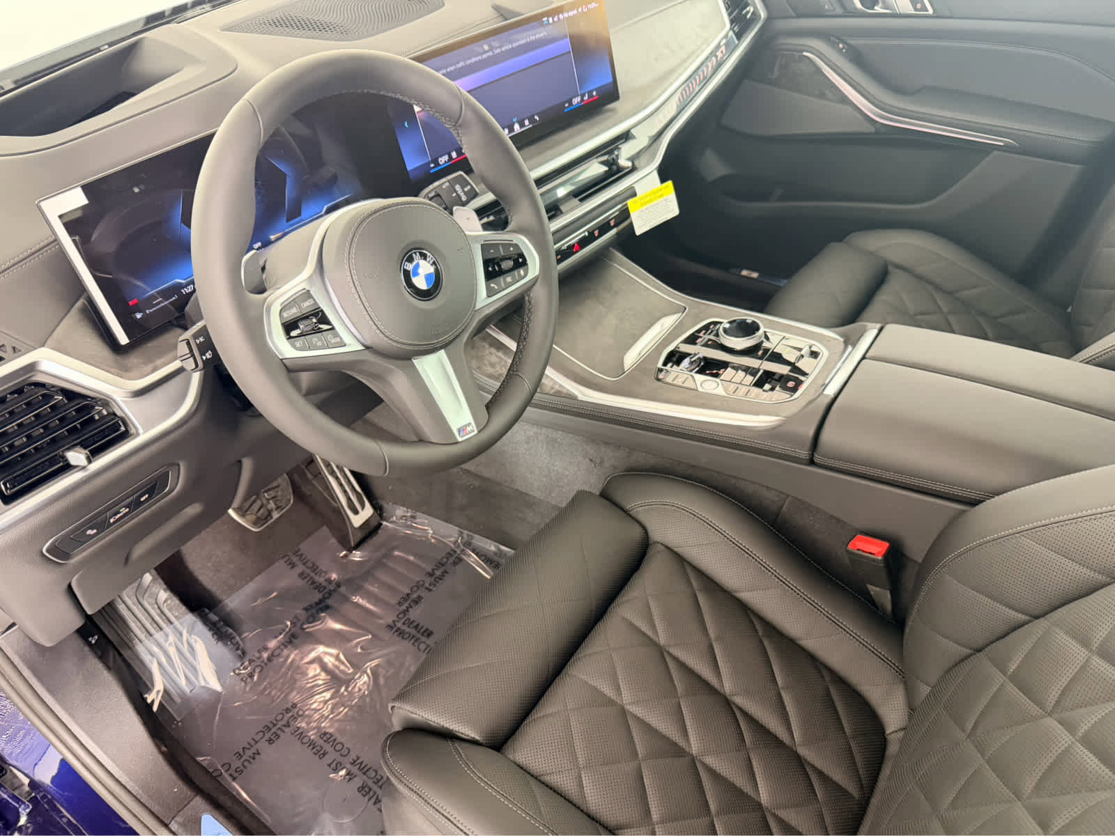 New 2026 BMW X7 xDrive40i w/ M Sport Package AWD/4WD image 13