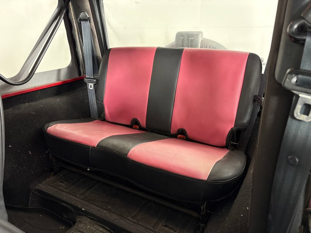 Used 2003 Jeep Wrangler X AWD/4WD image 18