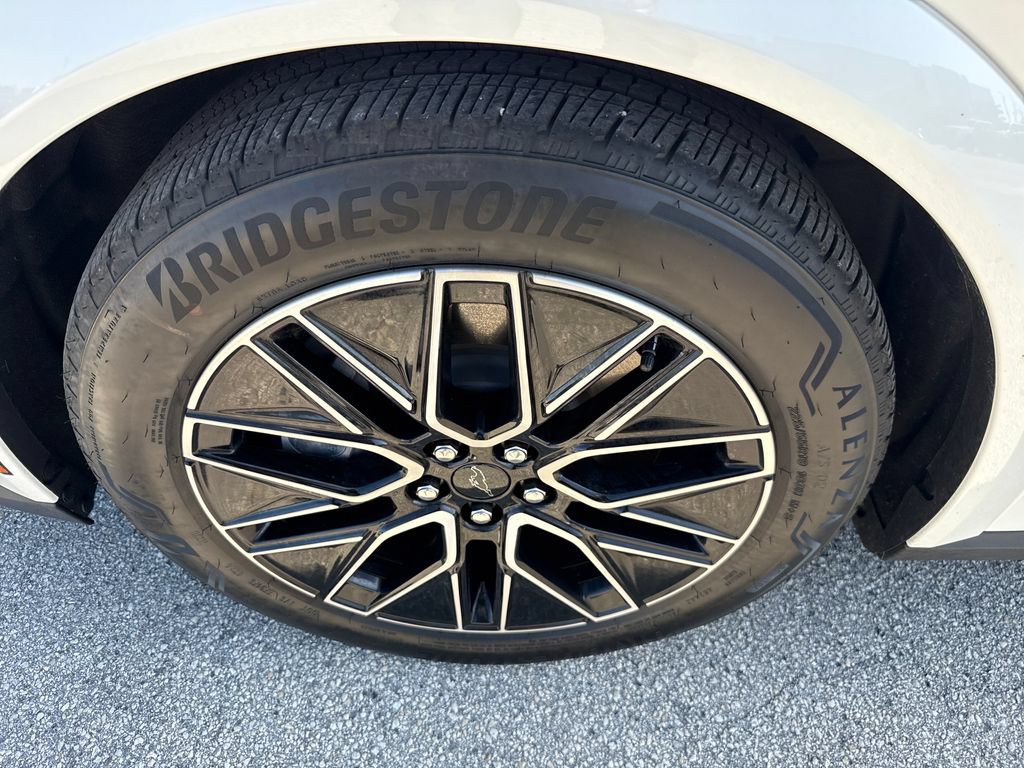 Used 2025 Ford Mustang Mach-E Premium RWD image 13