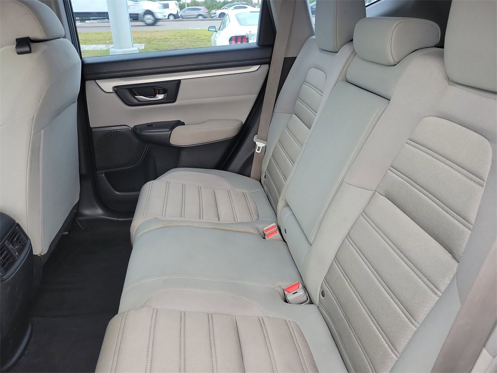 Used 2017 Honda CR-V LX image 9