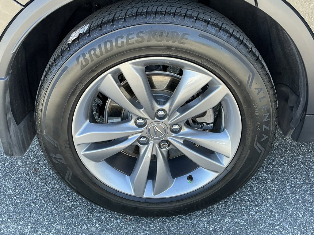 Used 2025 Acura MDX FWD image 16