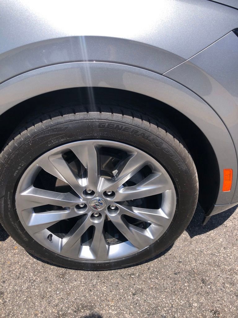 Used 2023 Buick Envision Avenir FWD image 8