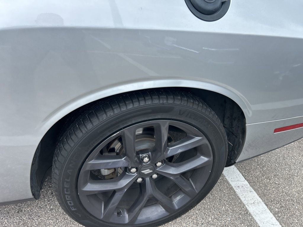 Used 2021 Dodge Challenger R/T w/ Blacktop Package image 15