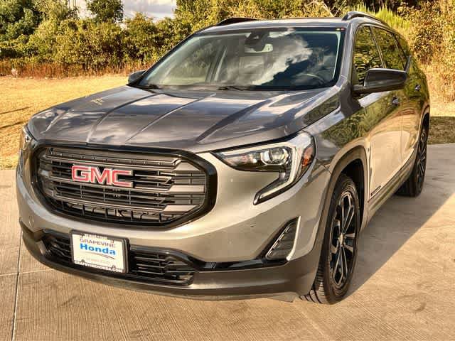 Used 2020 GMC Terrain SLE w/ Driver Convenience Package FWD image 2