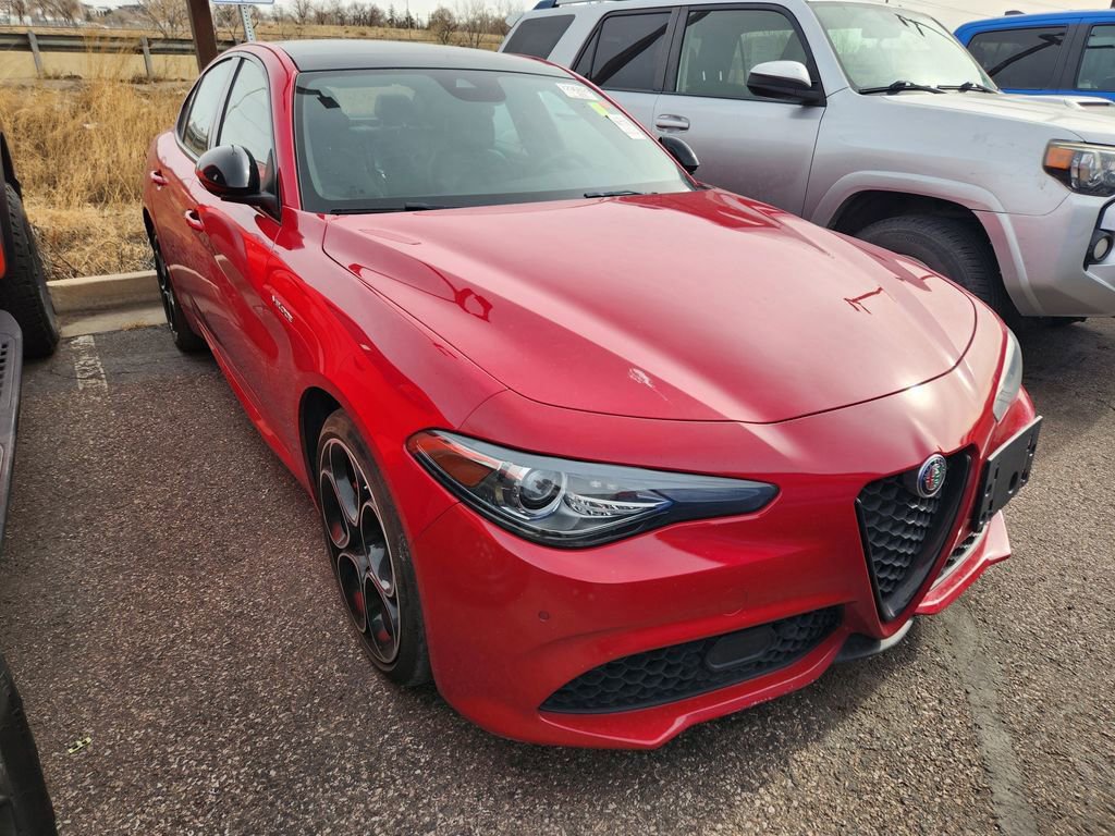 Used 2023 Alfa Romeo Giulia Veloce 360° Tour