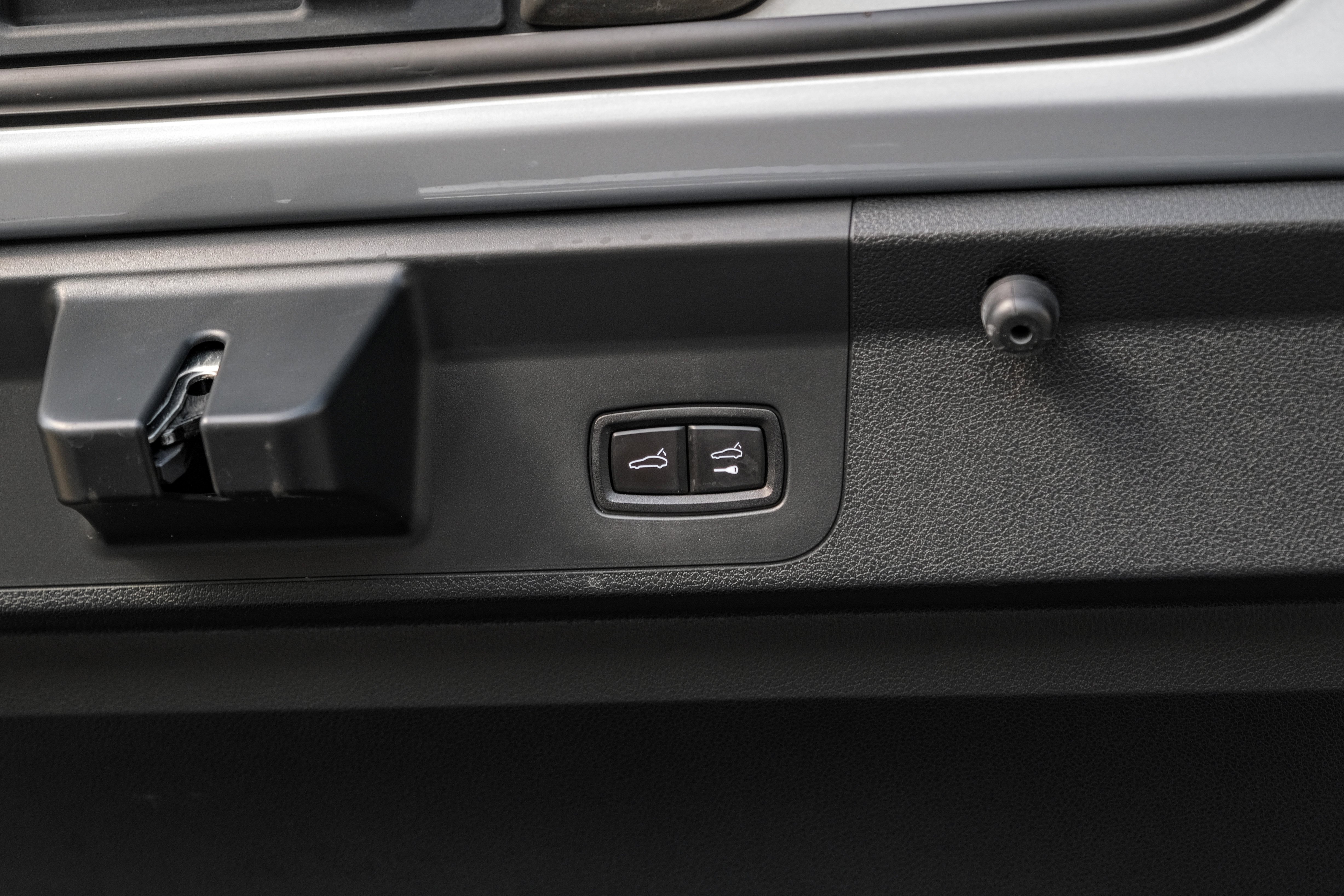 Used 2018 Porsche Panamera image 50