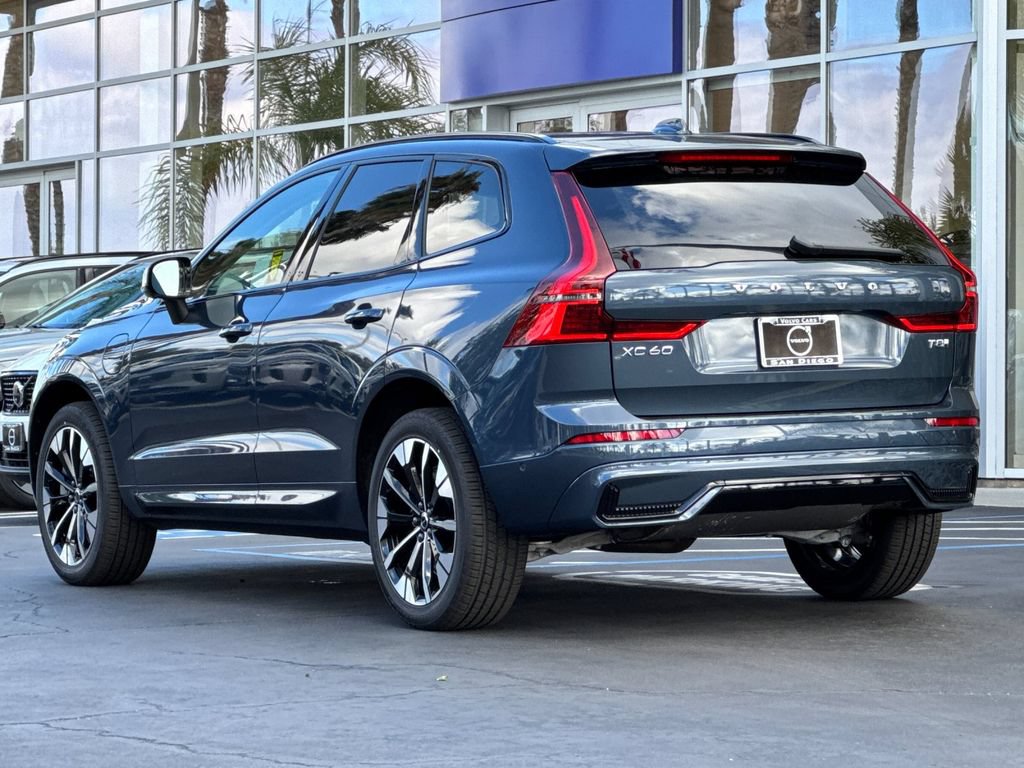 New 2026 Volvo XC60 T8 Plus w/ Climate Package AWD/4WD image 3