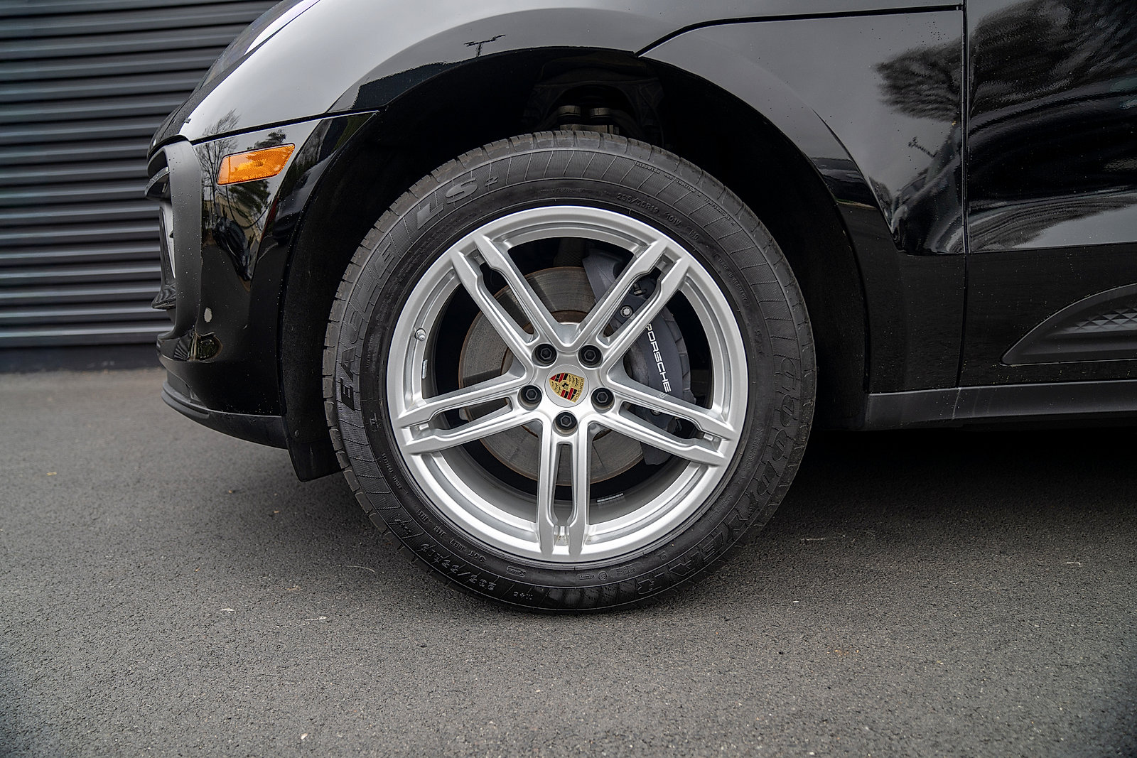 Certified 2026 Porsche Macan AWD/4WD image 23