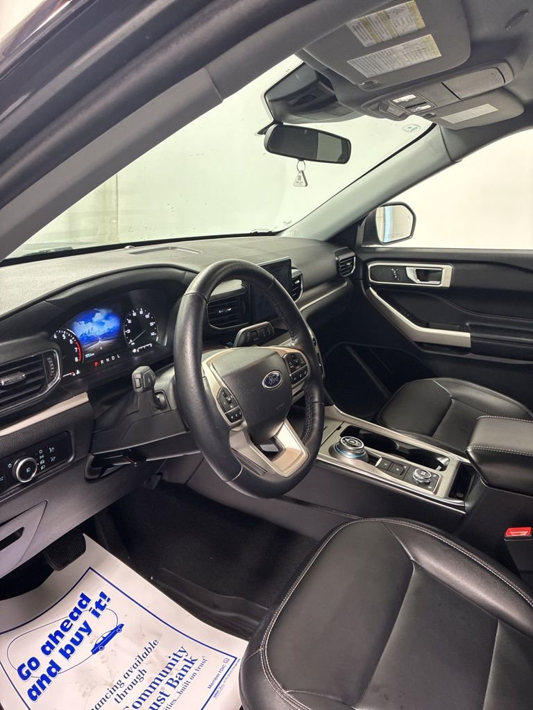 Used 2023 Ford Explorer XLT w/ Equipment Group 202A image 13